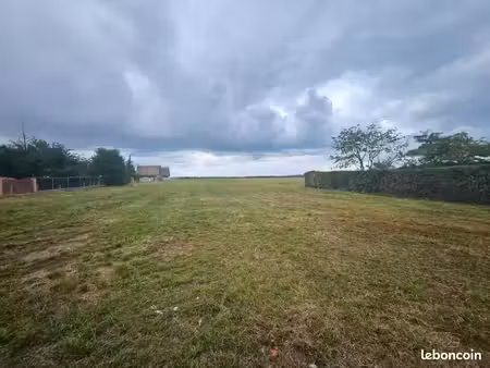 terrain 936 m² parville