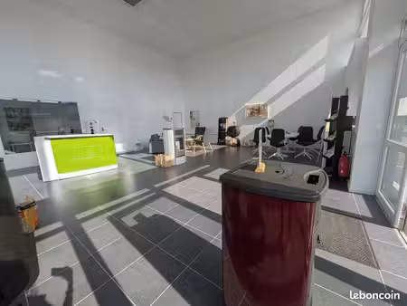 local commercial 120 m² criquebeuf sur seine