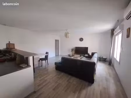 appartement 3 pièces 74 m²