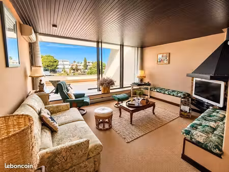 port camargue – marina duplex 119 m²  6 pièces  terrasses et quai privatif