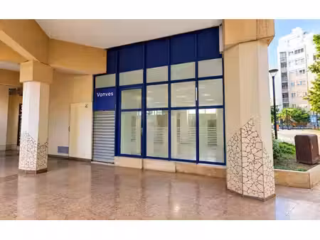 quartier commercial à vanves  bureaux à louer
