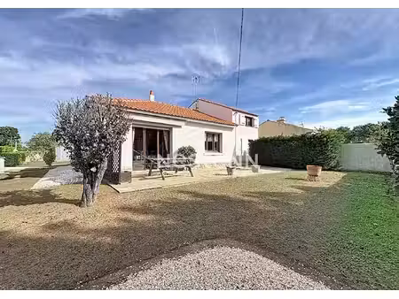 maison à 1 7 km de l'océan à brétignolles-sur-mer