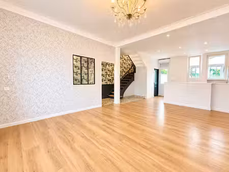 maison 5 pièces 106 m² st méen le grand