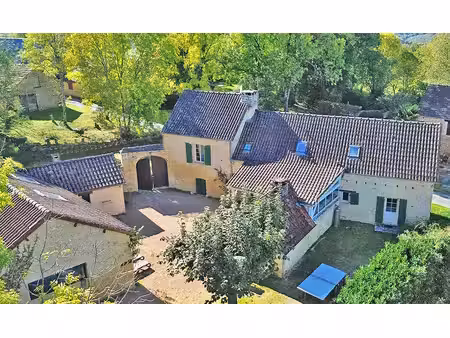 maison coly saint amand 6 pièce(s) 140 m2