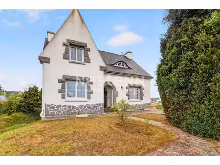 a vendre maison de 120m²  3 chambres sur un terrain de 1083m² à yffiniac!