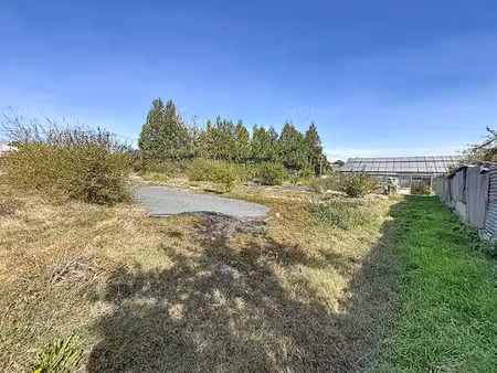 terrain le bourgneuf la foret 1280 m2