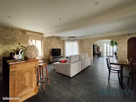 maison de village 4 pièces 160 m²