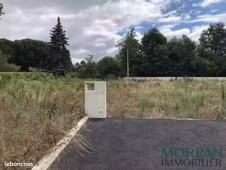 terrain 1200 m² la brède