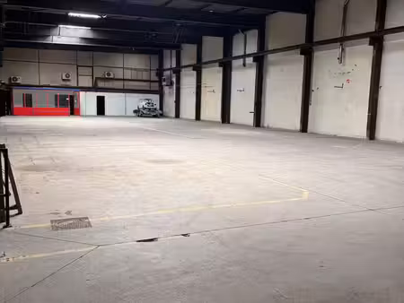 local  entrepot  depot  1000m2 montbeliard