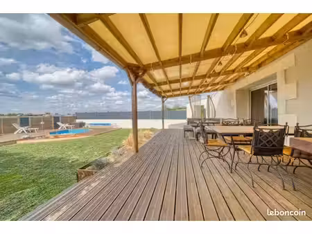 longère 5 pièces 94 m²