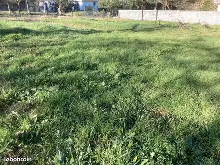 terrain 694 m² saint sulpice et cameyrac
