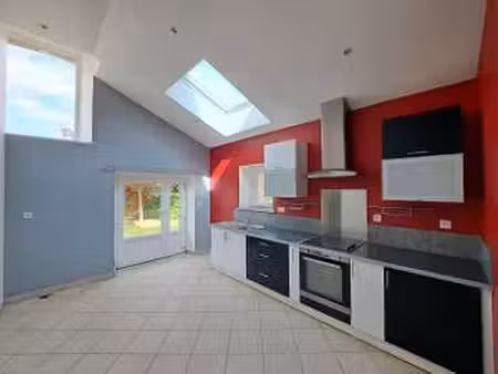 location maison à la chapelle-craonnaise (53230) : à louer / 79m² la chapelle-craonnaise