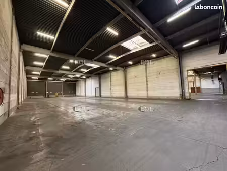 local logistique 10 391 m²