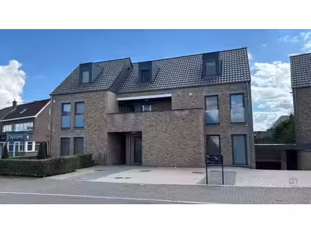 ruim duplex app. met zonnig terras