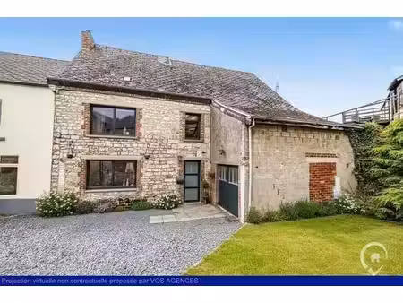 maison en pierre rénovée avec dépendances à heer
