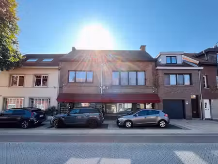 groots renovatieproject (540m²) met 2 adressen op toploca...