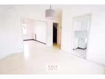 maison 4 pièces 97 m²