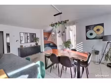 duplex 5 pièces 106 m²