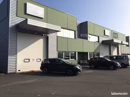 local d'activité 355 m²