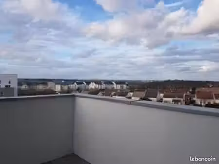 studio 1 pièce 30 m²