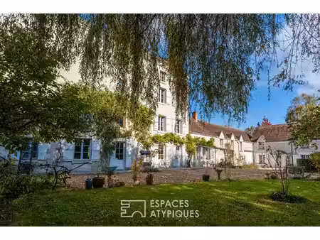 authentique moulin avec étangs et parc de près de 10 hectares