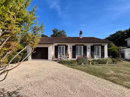 maison traditionnelle de plain-pied proche de périgueux