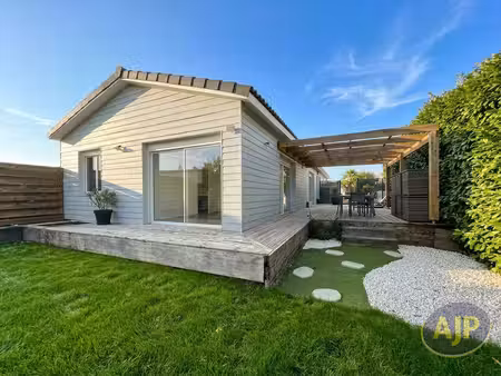 maison contemporaine  4 chambres et 1 bureau !