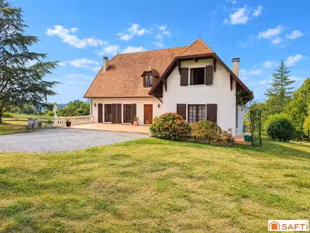 néo-béarnaise – 255 m² – parc de 7 500 m² – calme absolu