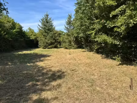 vitteaux – maison à rénover – beau potentiel !