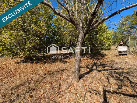 pompignac – terrain à bâtir d’environ 983 m²