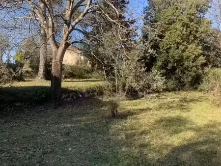 vente terrain 550 m² à draguignan (83300)  105 000 €