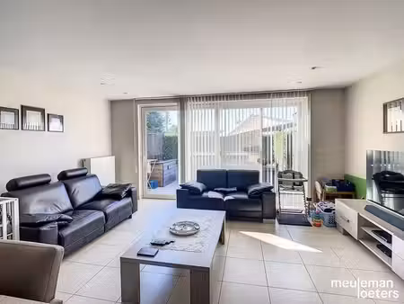 superbe appartement rez-de-chaussée avec jardin