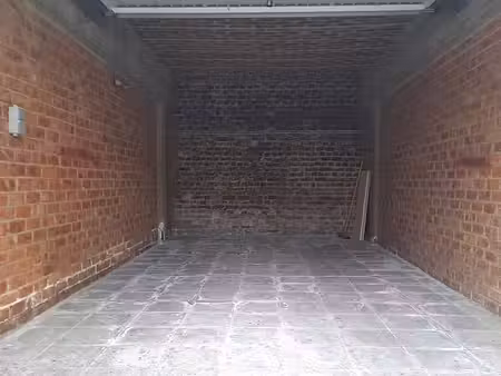 a vendre - box garage prox. forest national