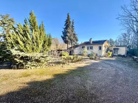 maison de 105 m² à tourrettes