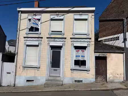 maison à rénover idéalement située !