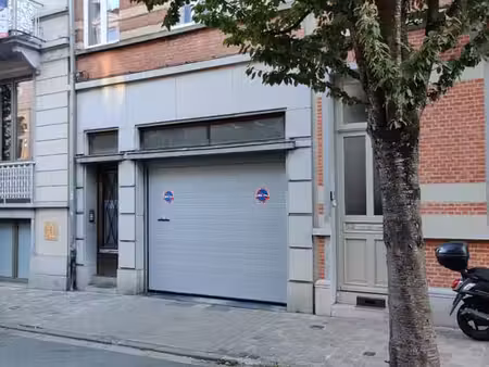 garages à louer à proximité de l’avenue a. buyl - ixelles
