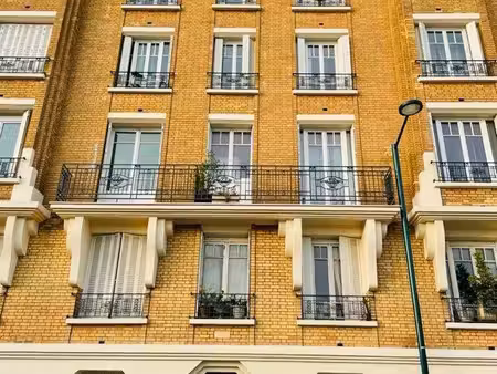 appartement meublé 60 m² – 2 chambres – métro ligne 13 gabriel péri au pied