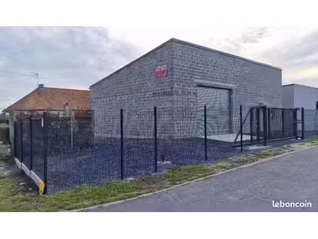 hangar/entrepots/bureaux