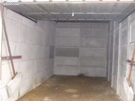 garage/box