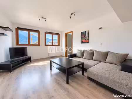 maison 3 pièces 77 m²