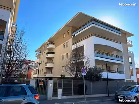 box miramas – 17 m2