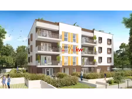 à vendre - t4  4 pièces situé à antibes (06600)