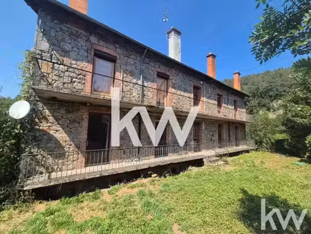 à vendre - maison individuelle  10 pièces située à pont-salomon (43330)