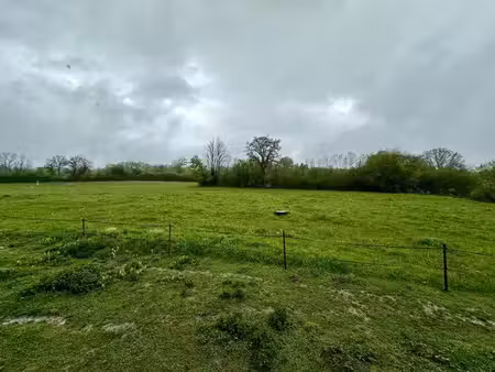 à vendre - terrain agricole 5280.00 m² situé à charbonnières-les-vieilles (63410)