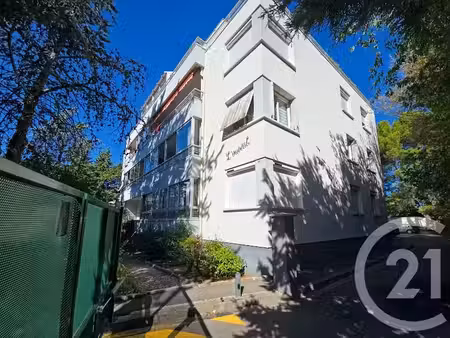 location meublée appartement 3 pièces 65.96 m² à montpellier (34000)  950 €