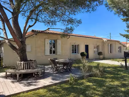 maison de luxe à vendre dans le quartier la glacière-bourdillot