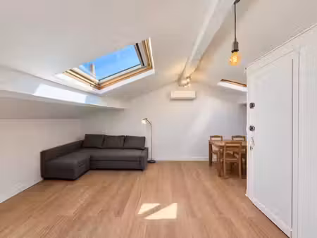 location meublée appartement 1 pièce 26 m² à bordeaux (33000)  680 €