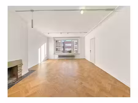 appartement à louer avec terrasse et 2 chambres   ganshoren (vbe74346)