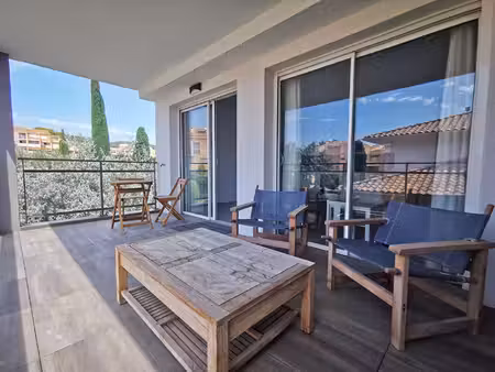 appartement carqueiranne 3 pièce(s) 71.16 m2