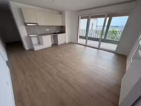 location appartement 2 pièces 45 m² à l'hermitage (35590)  650 €